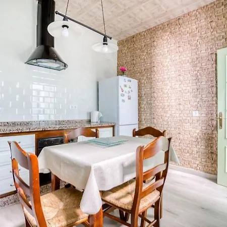 Casa De Huespedes La Huerta. La Campana